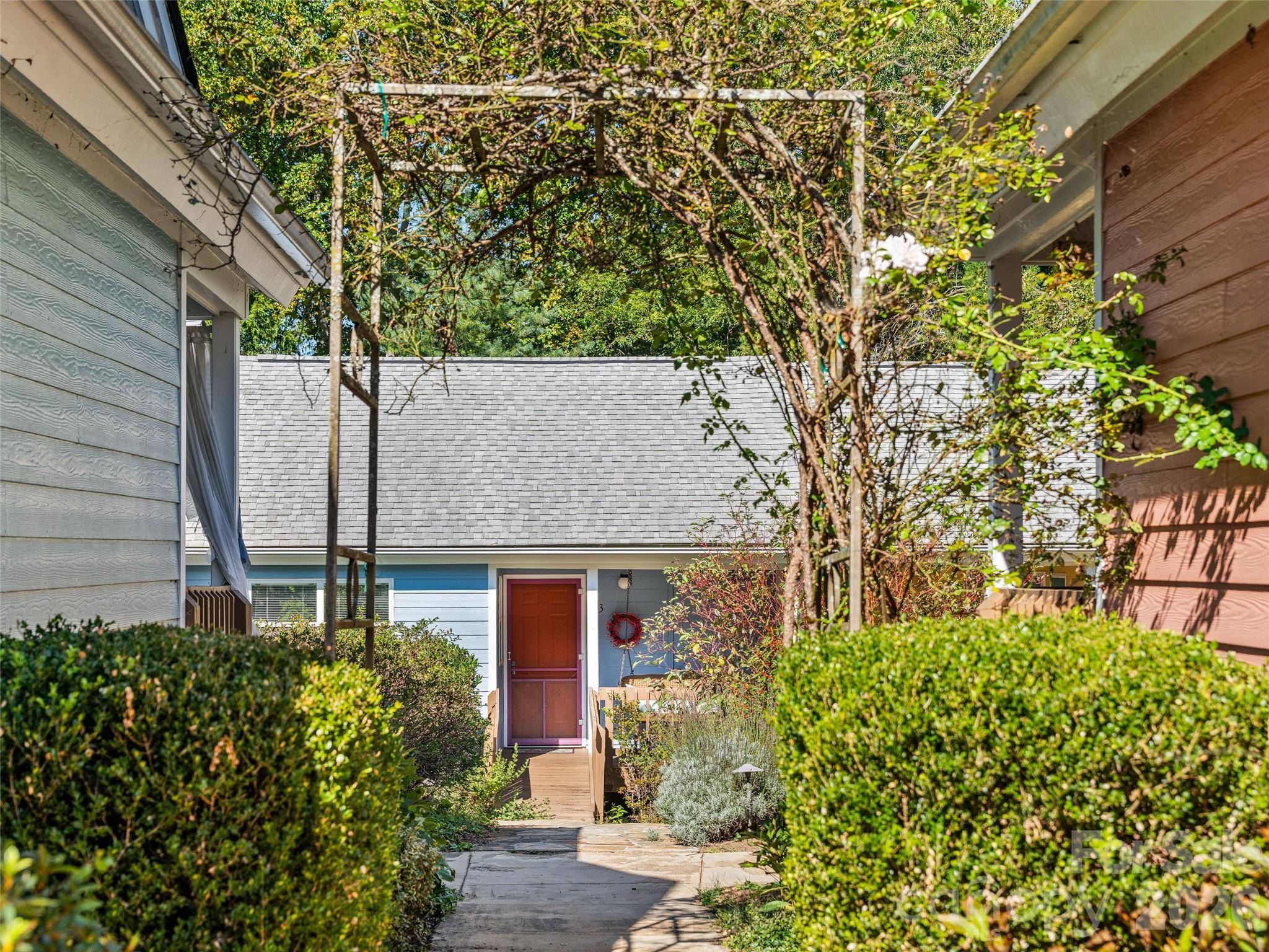 43 Vermont CT #A3, Asheville, NC 28806