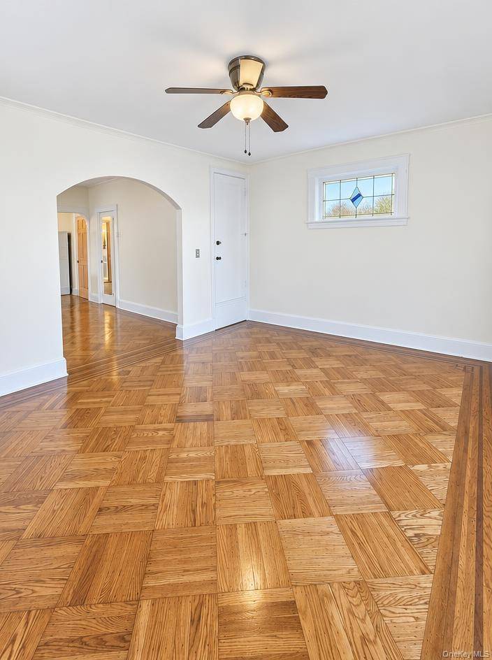 138-12 Whitelaw ST, Ozone Park, NY 11417