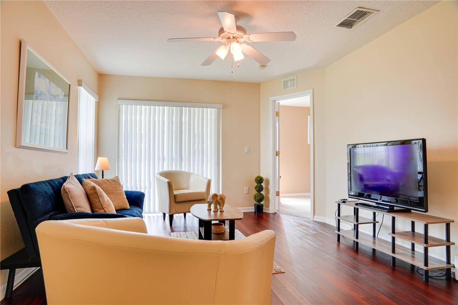 8812 GRAND PALMS CIR #A, Kissimmee, FL 34747