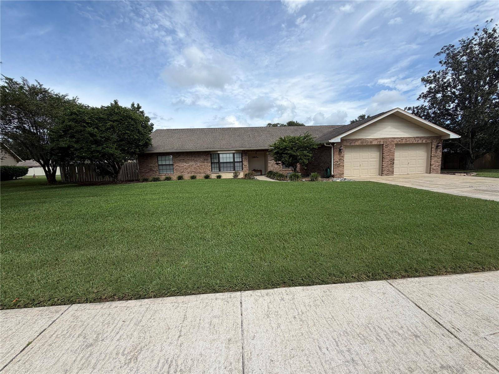 4614 DUXBERRY LN, Valrico, FL 33594