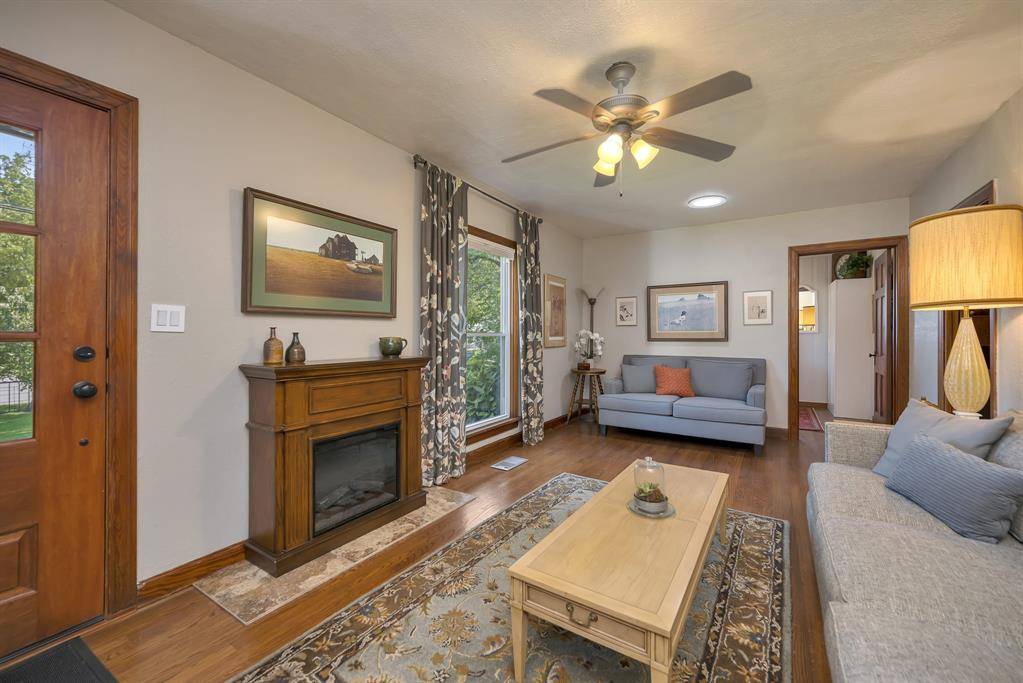 4000 Medford Road, Fort Worth, TX 76103