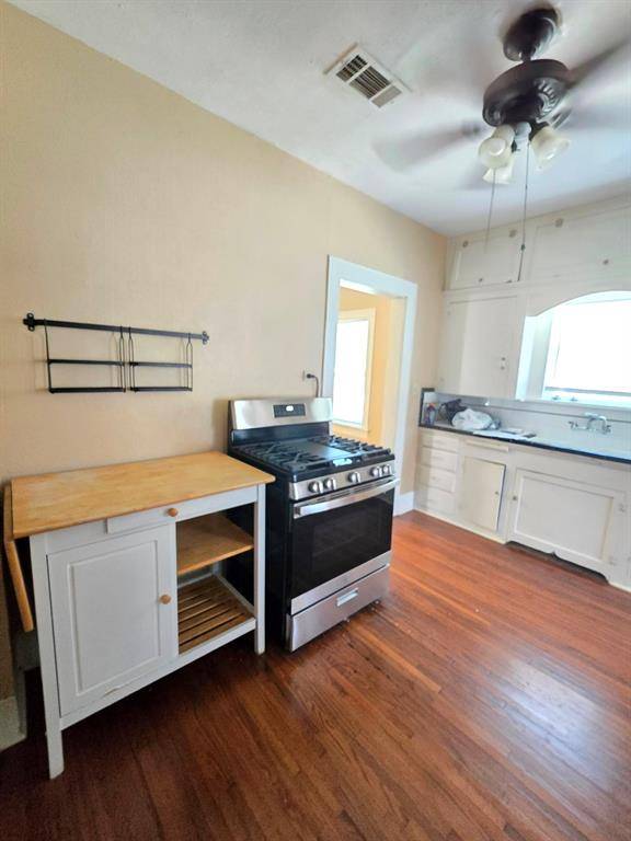 320 Emma Street, Fort Worth, TX 76111