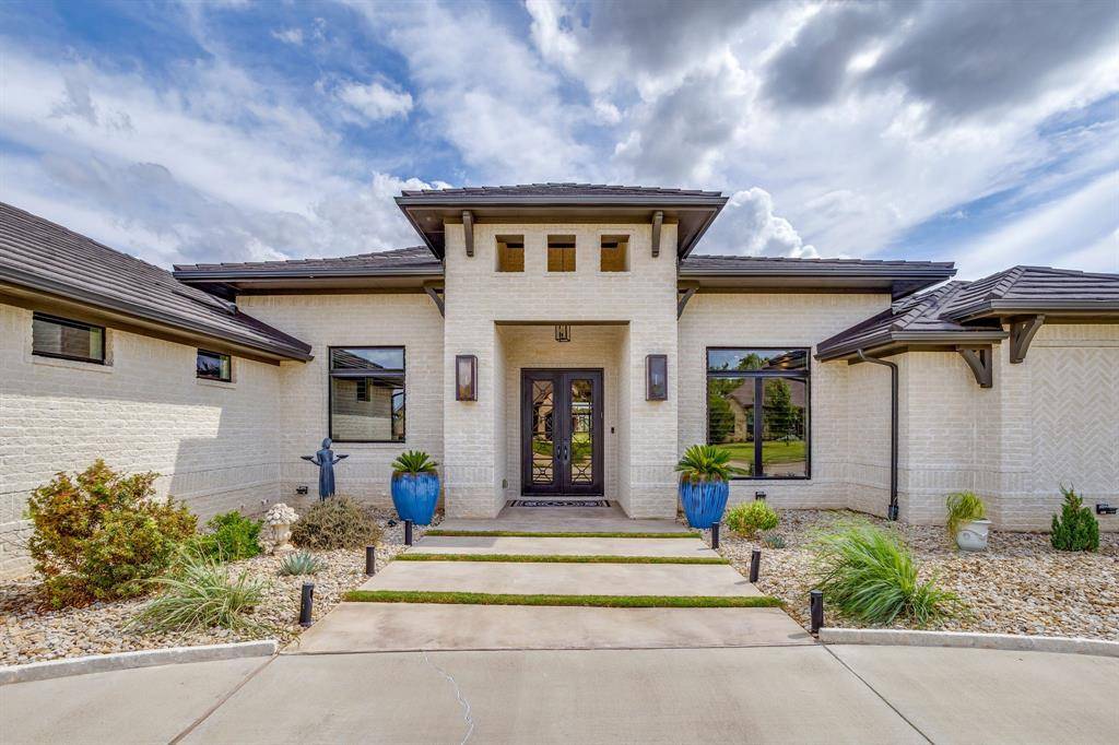 6343 Weatherby Road, Granbury, TX 76049