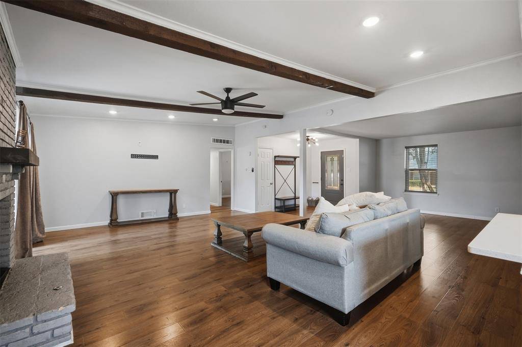 5221 Elkridge Drive, Dallas, TX 75227