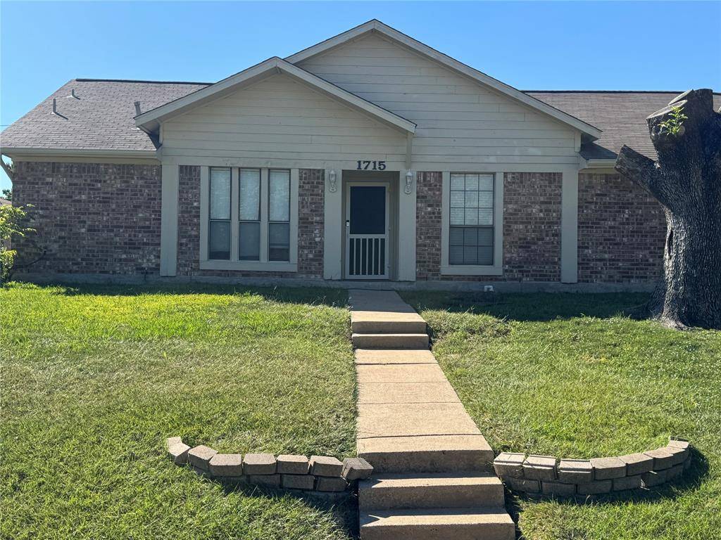 1715 Carolyn Way, Richardson, TX 75081