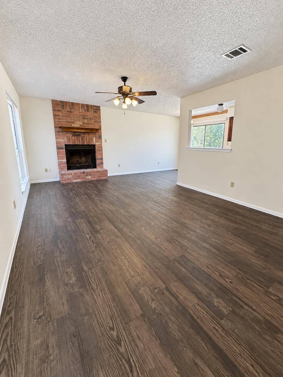 3515 Rollingway CV #B, Round Rock, TX 78681