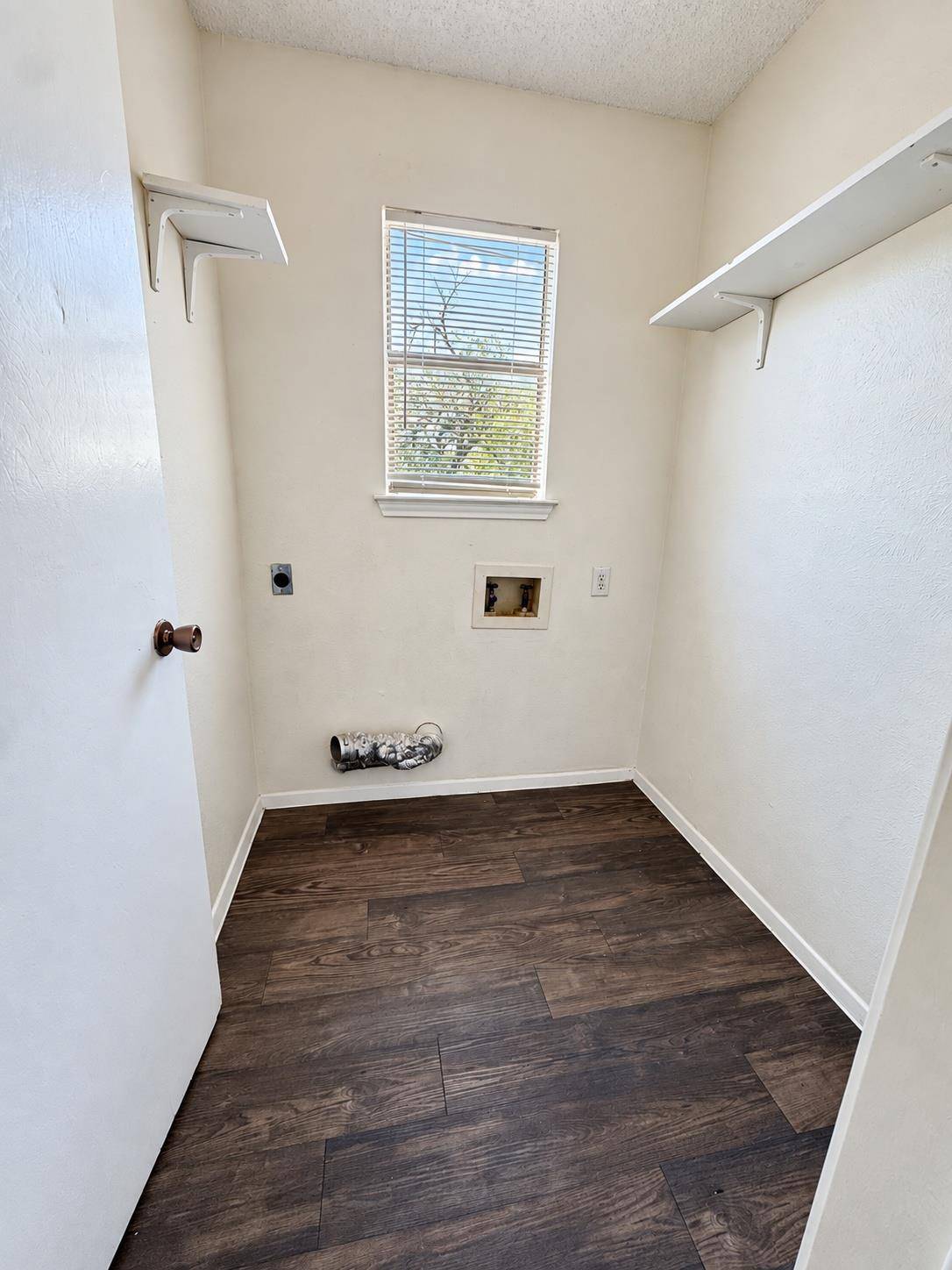 3515 Rollingway CV #B, Round Rock, TX 78681