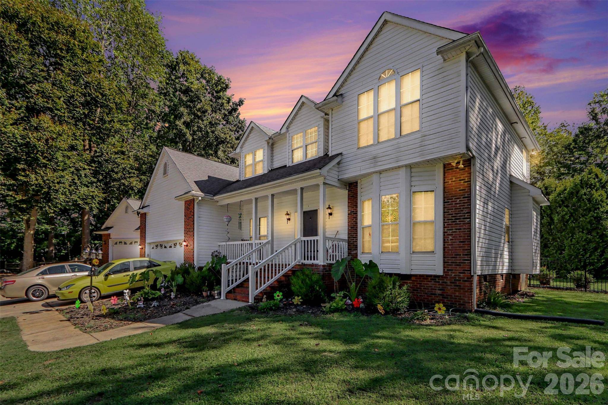 1233 Waterford RD, Lincolnton, NC 28092