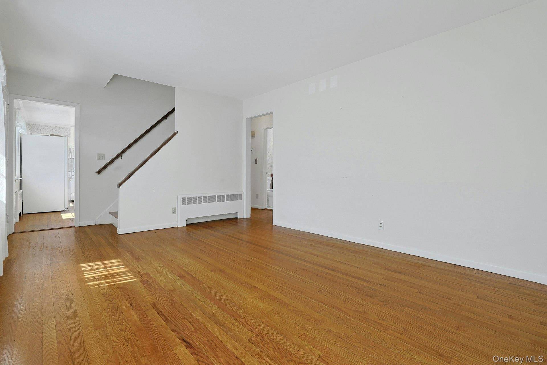 21 Elm ST, Valhalla, NY 10595