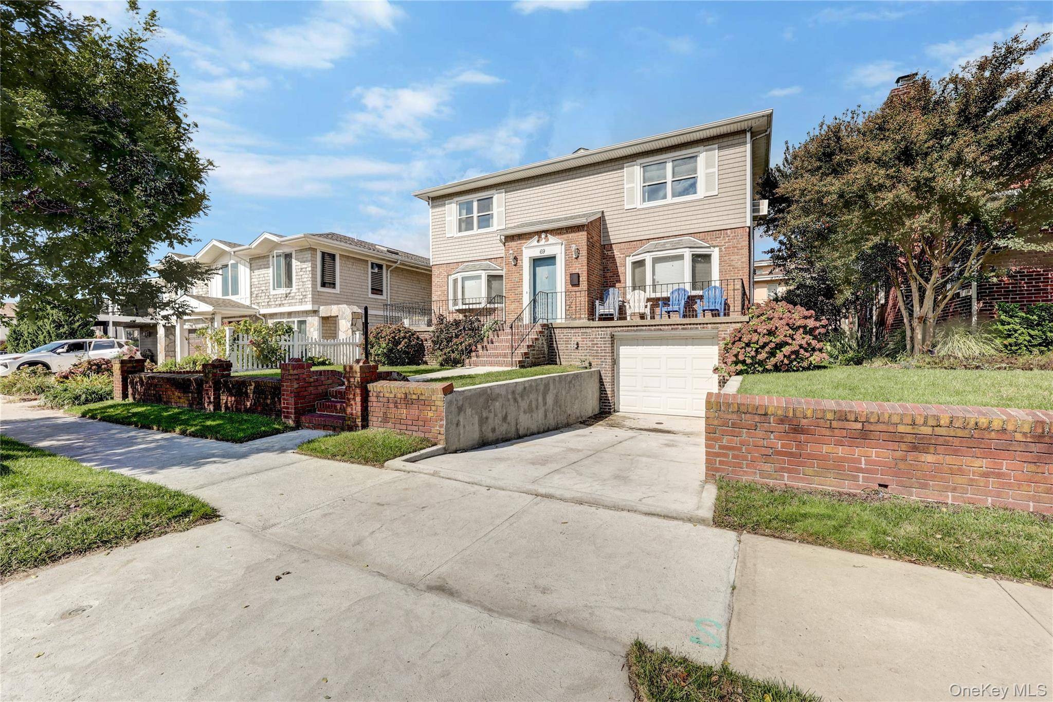 69 W Penn ST, Long Beach, NY 11561