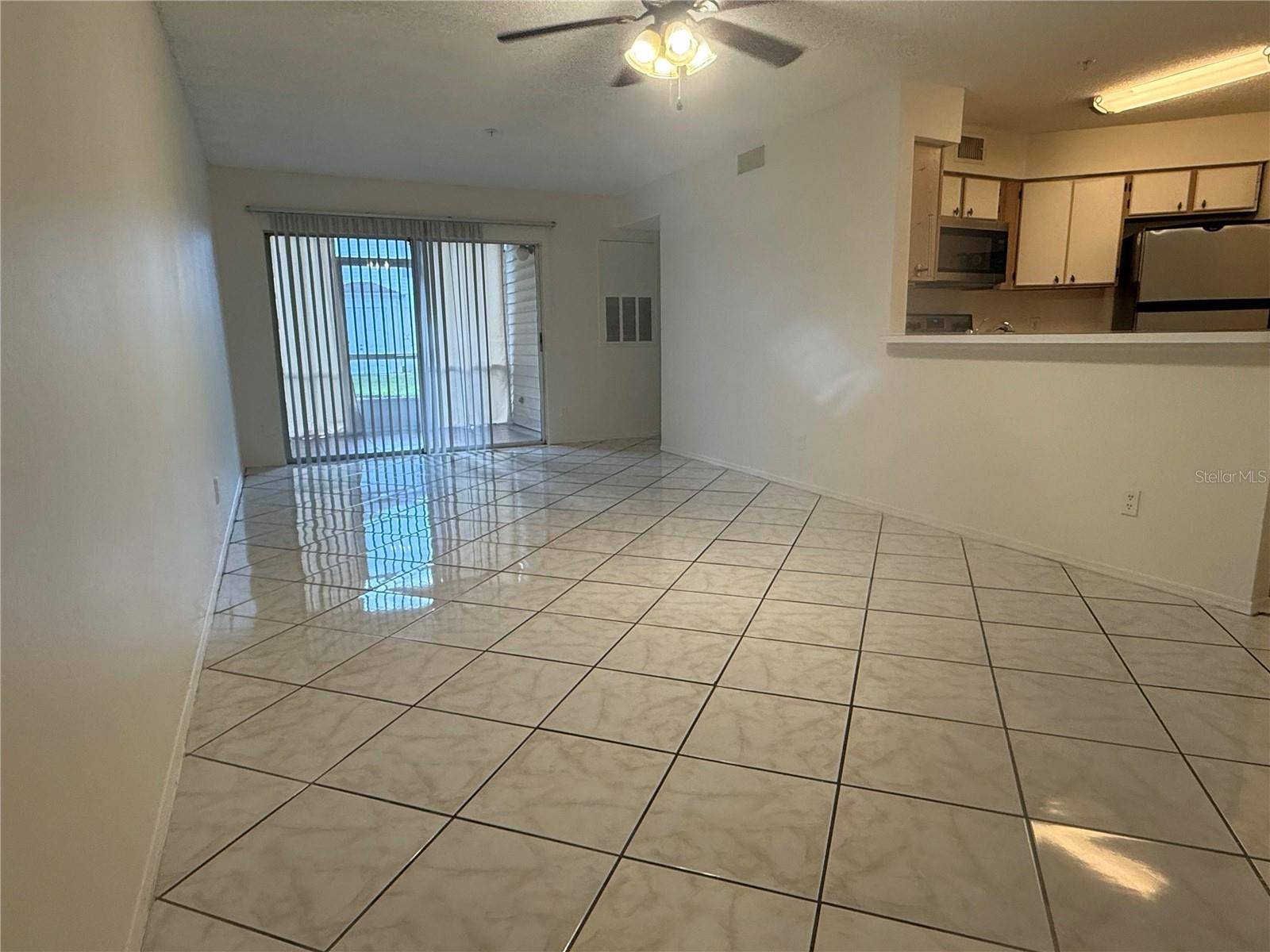 3900 SOUTHPOINTE DR #116, Orlando, FL 32822