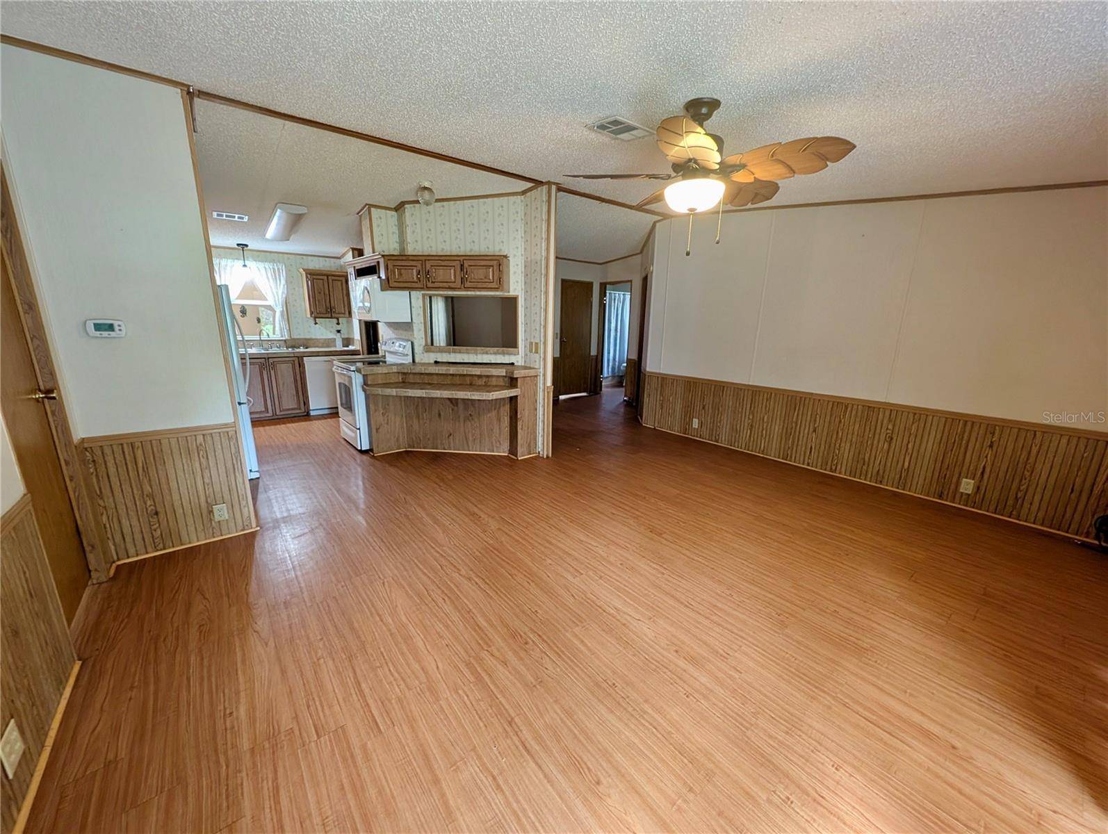 12180 NE 238TH TER, Salt Springs, FL 32134