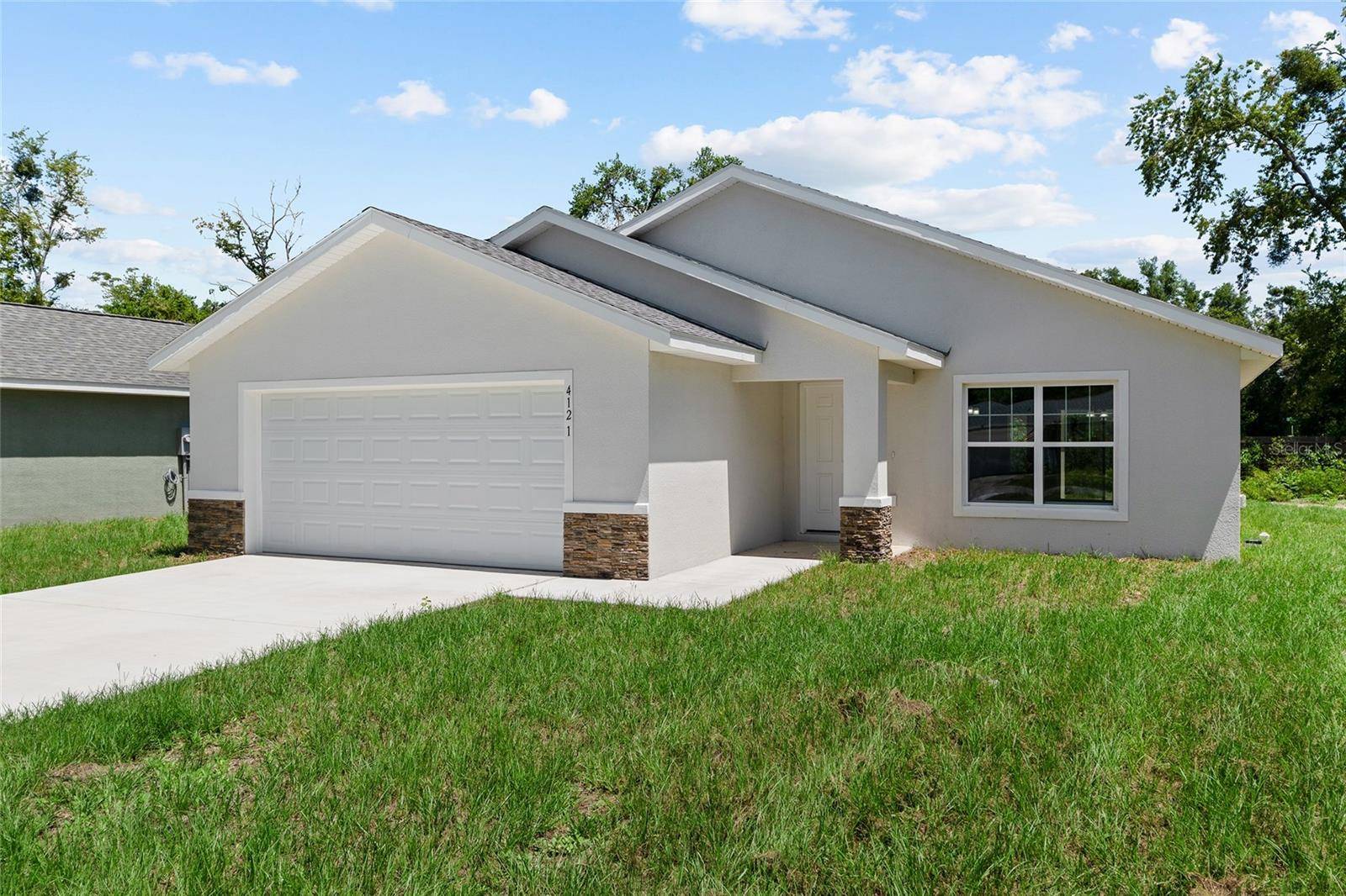 7736 N MANVILLE RD, Citrus Springs, FL 34434