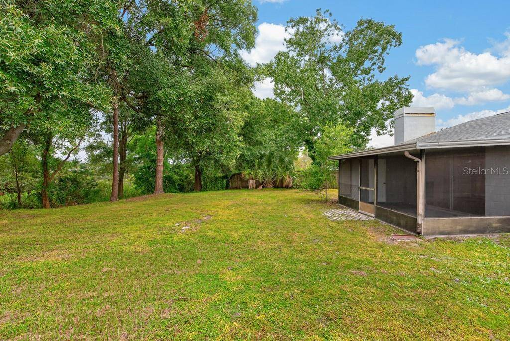 1219 MOHRLAKE DR, Brandon, FL 33511