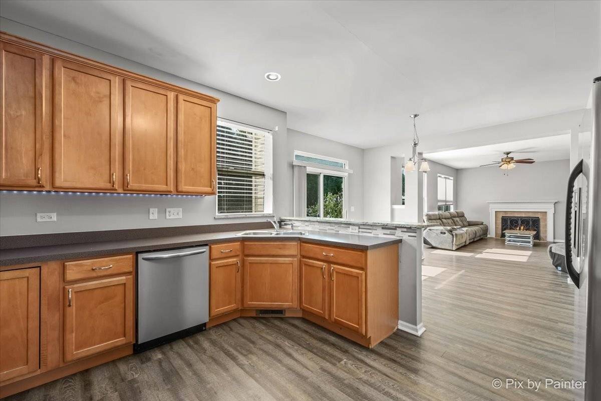 2762 CRANSTON CIR, Yorkville, IL 60560