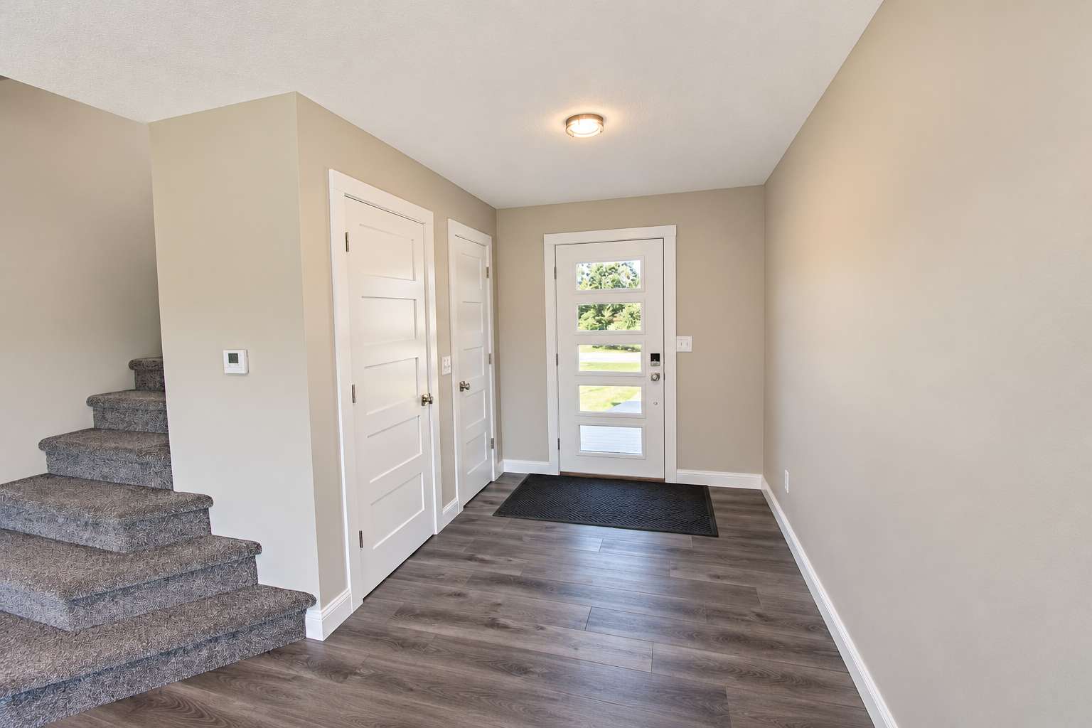 5006 W River RD NW, Rochester, MN 55901
