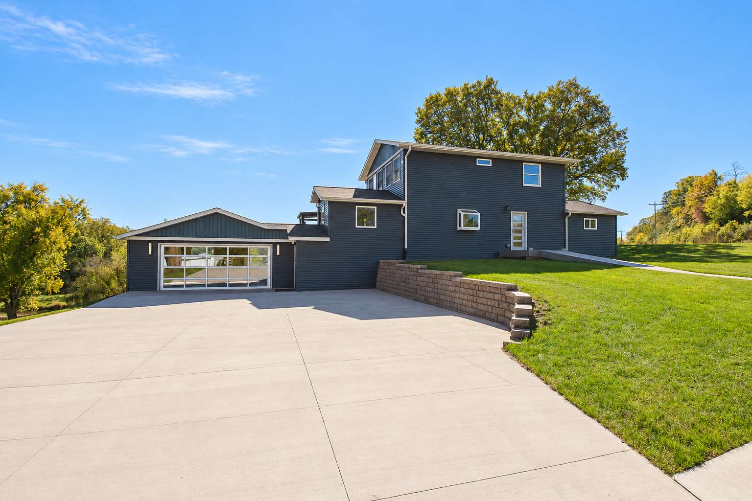 5006 W River RD NW, Rochester, MN 55901