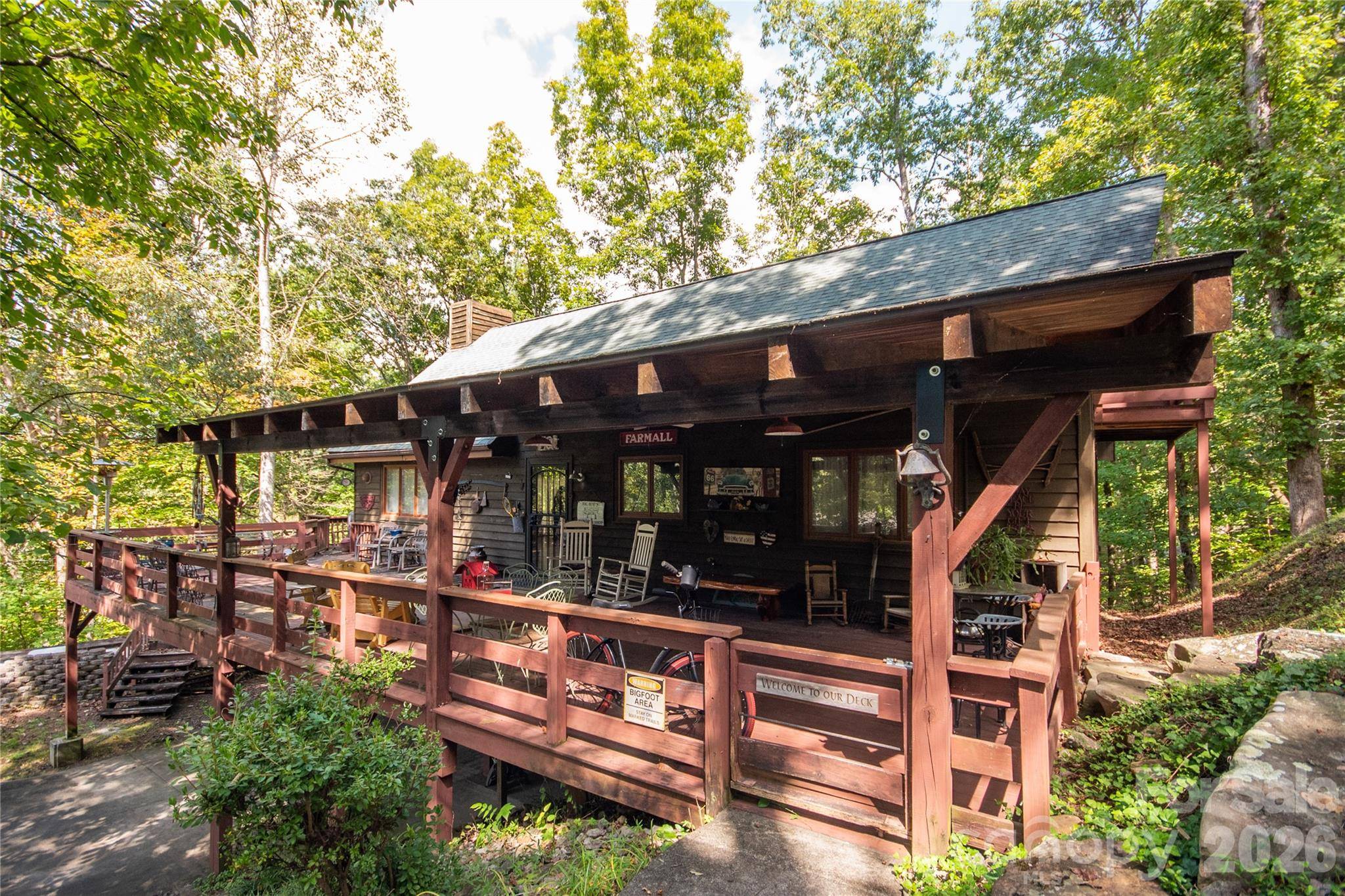 159 Winding Way DR, Franklin, NC 28734
