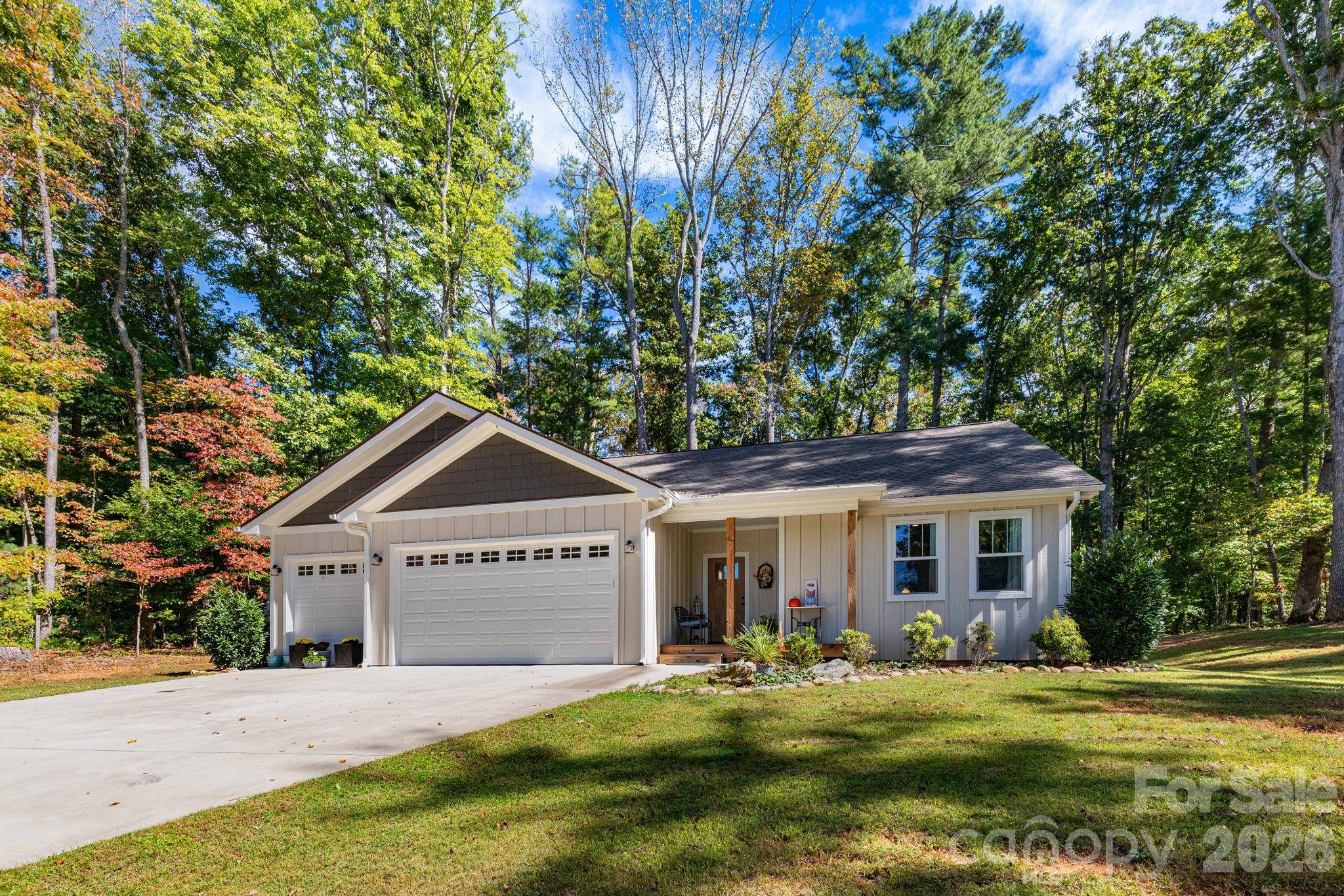 850 Mountain Haven DR, Mars Hill, NC 28754