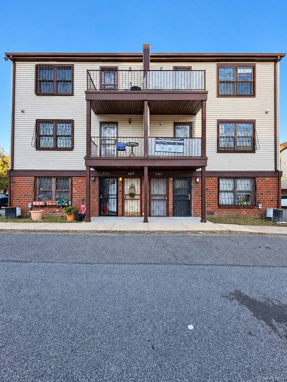 818 Trinity AVE #B, Bronx, NY 10456