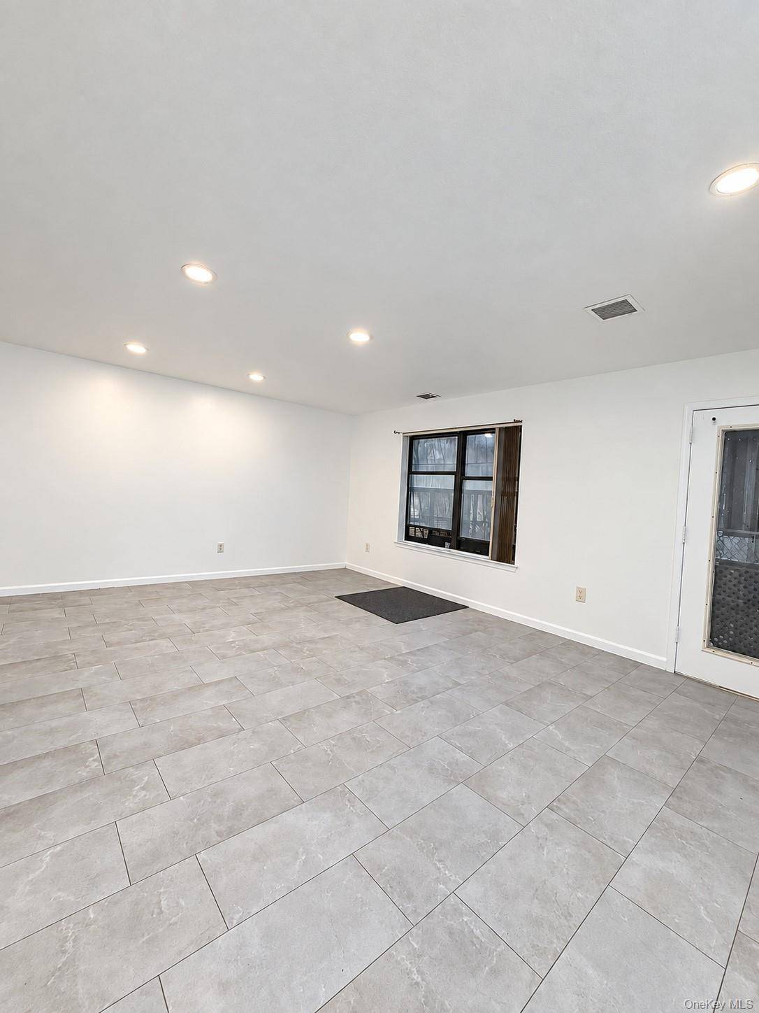 818 Trinity AVE #B, Bronx, NY 10456