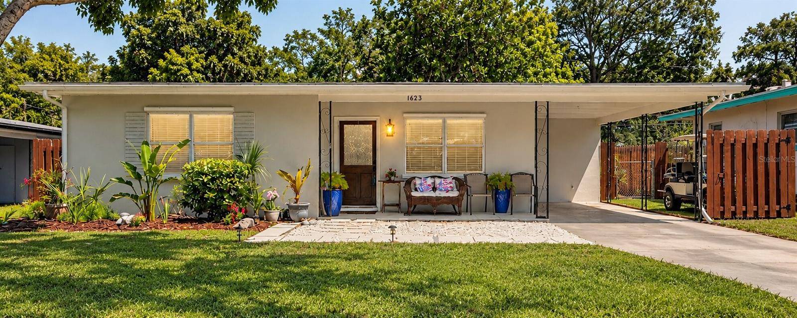 1623 SAN MATEO DR, Dunedin, FL 34698