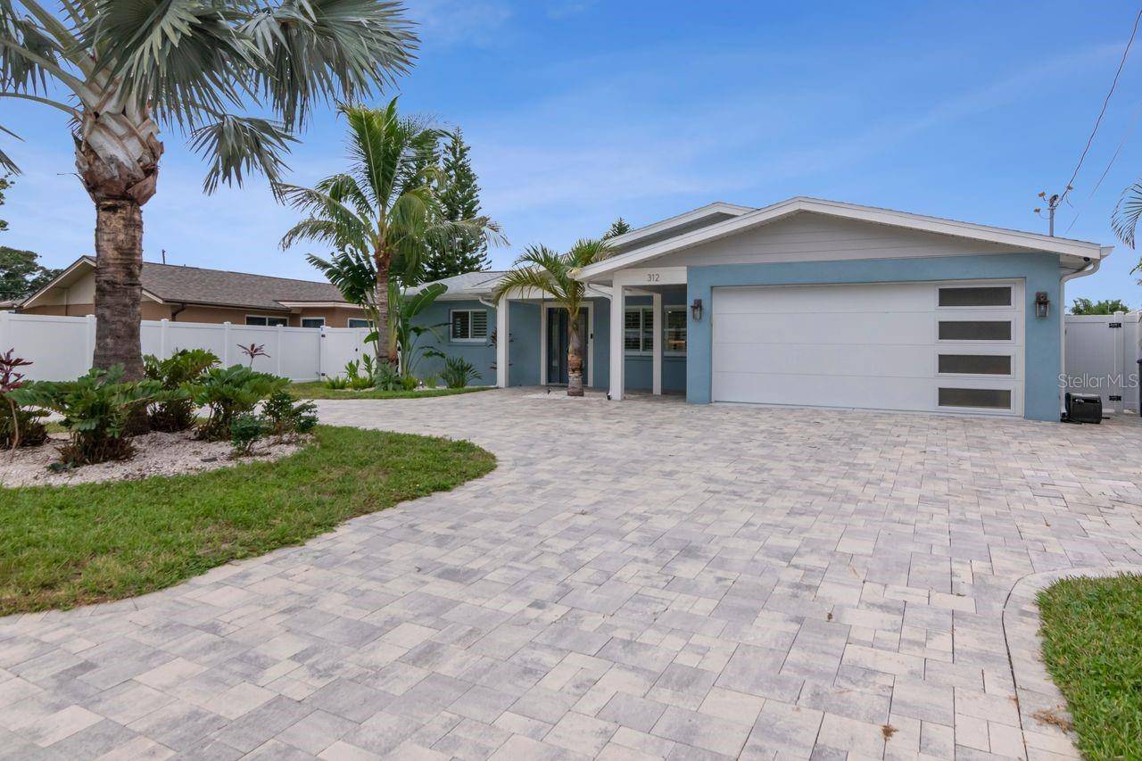 312 WESTWINDS DR, Palm Harbor, FL 34683