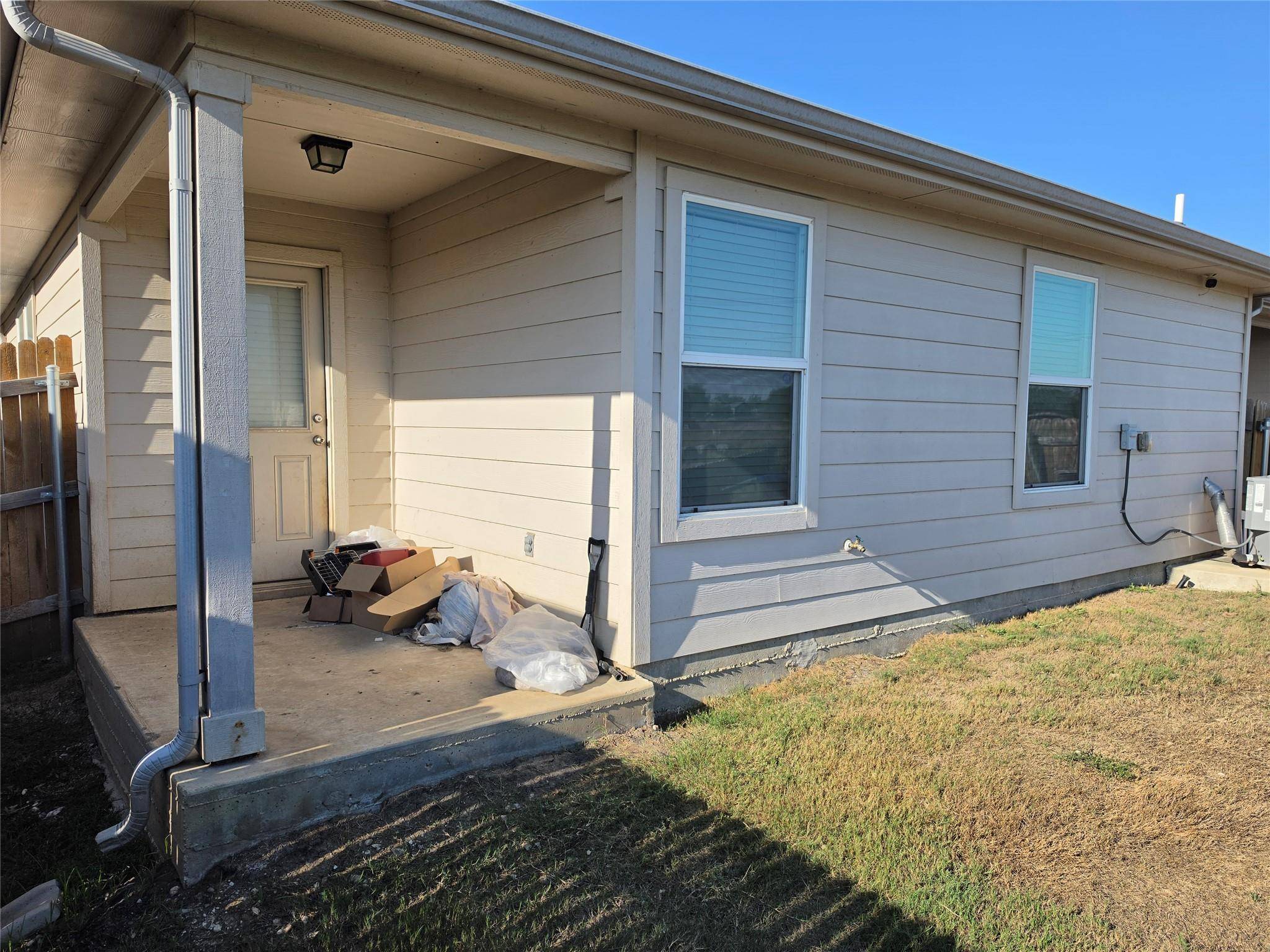 12004 Pyrite RD, Manor, TX 78653