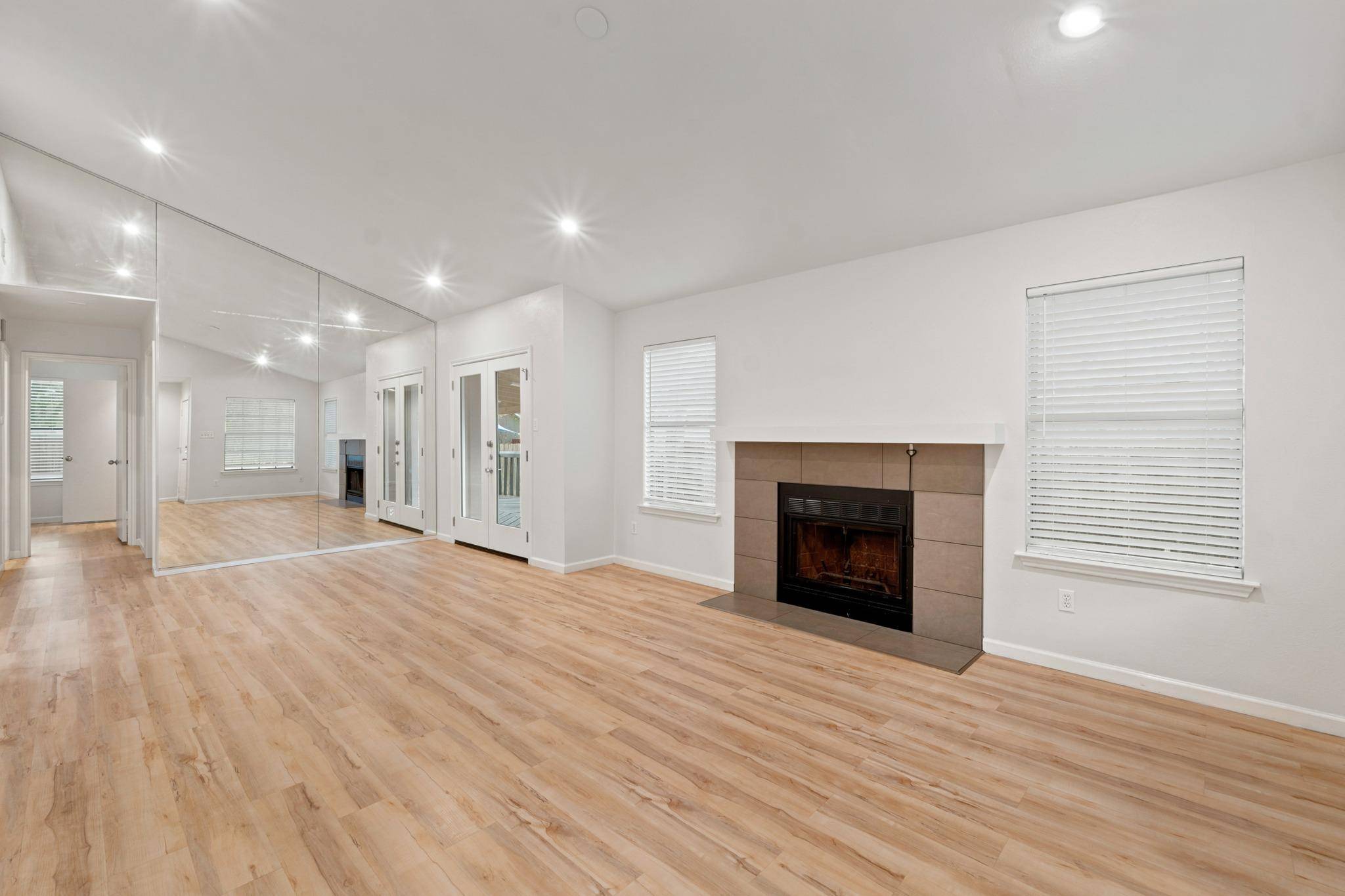 12323 Emery Oaks RD, Austin, TX 78758