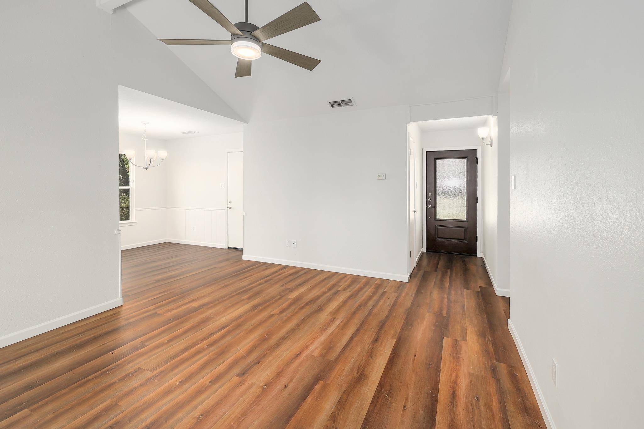 8206 Wavertree CT, Austin, TX 78745