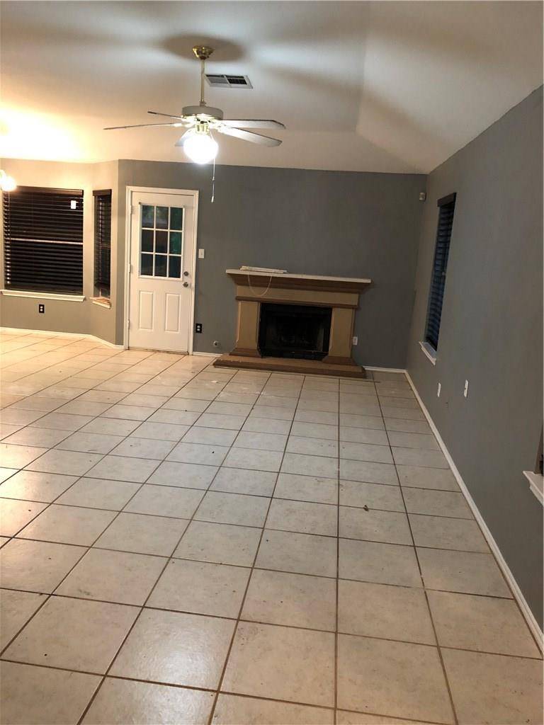 2908 Feathercrest DR, Austin, TX 78728