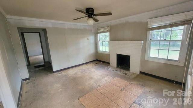 910 W Mauney AVE, Gastonia, NC 28052
