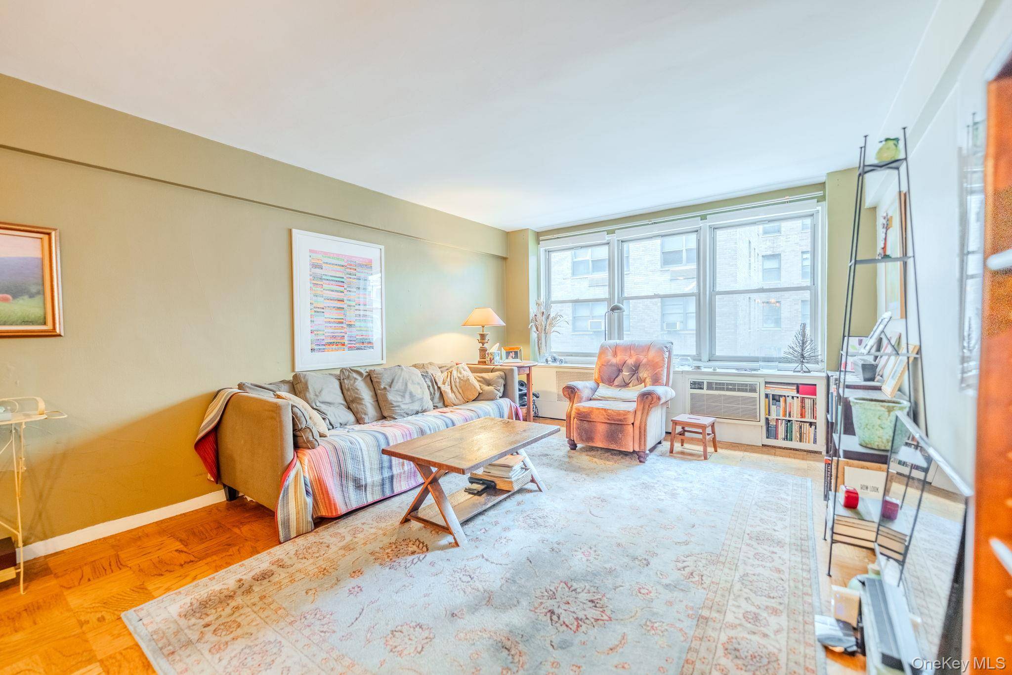 141 E 55th ST #4H, New York (manhattan), NY 10022