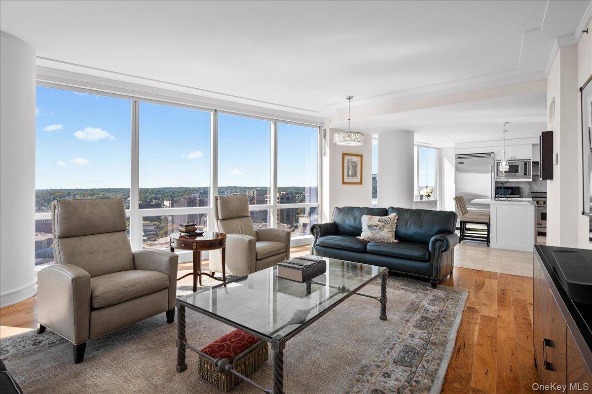 1 Renaissance SQ #23C, White Plains, NY 10601