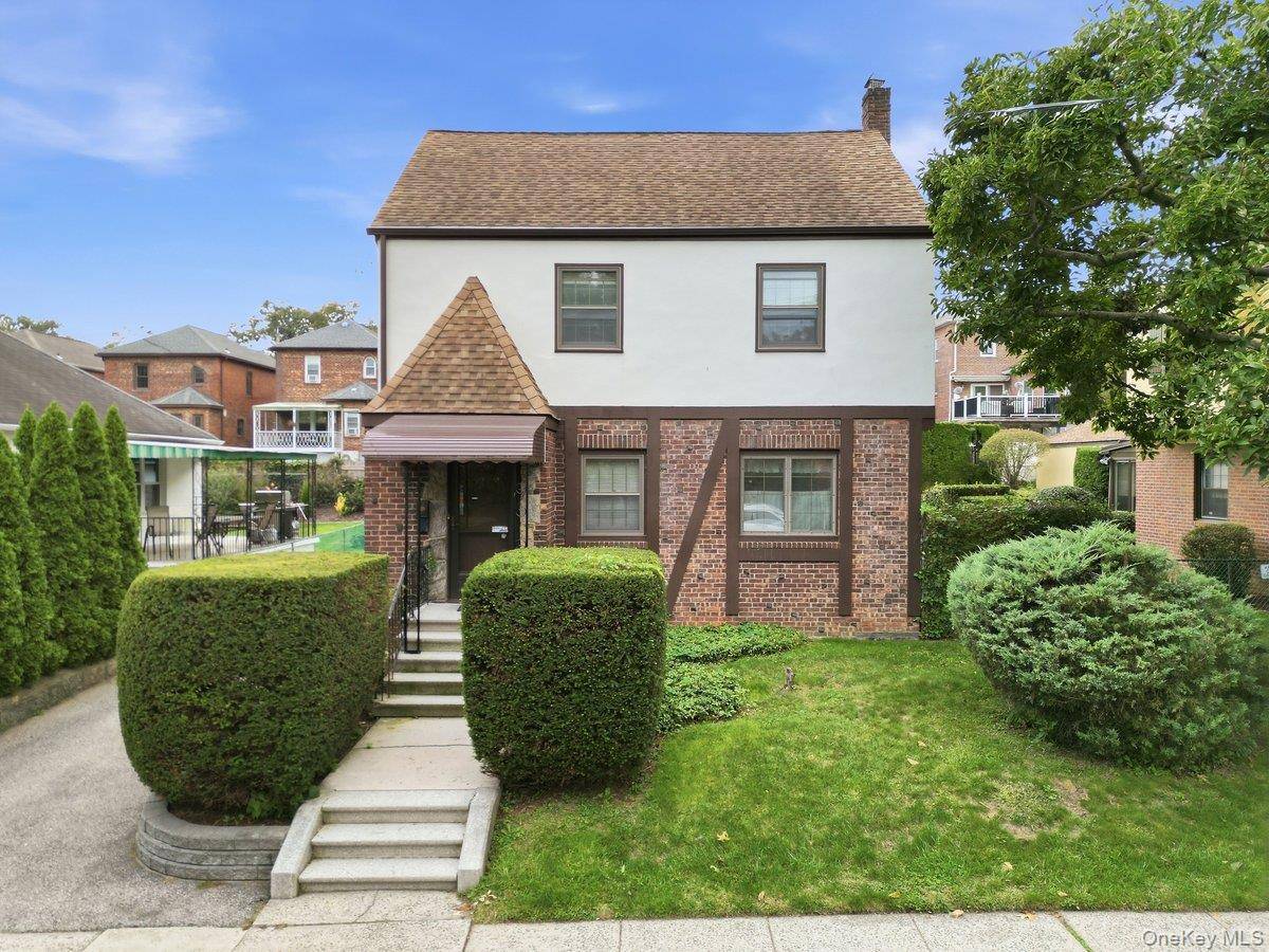 54 Kimball TER, Yonkers, NY 10704