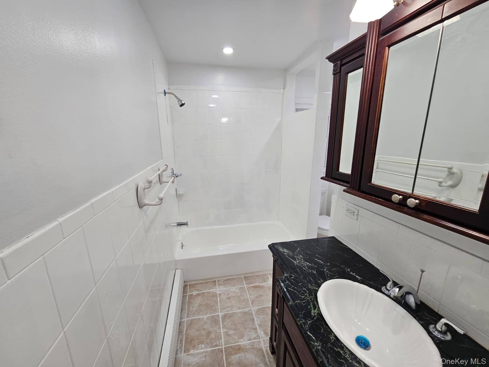 14728 227th ST, Springfield Gardens, NY 11413