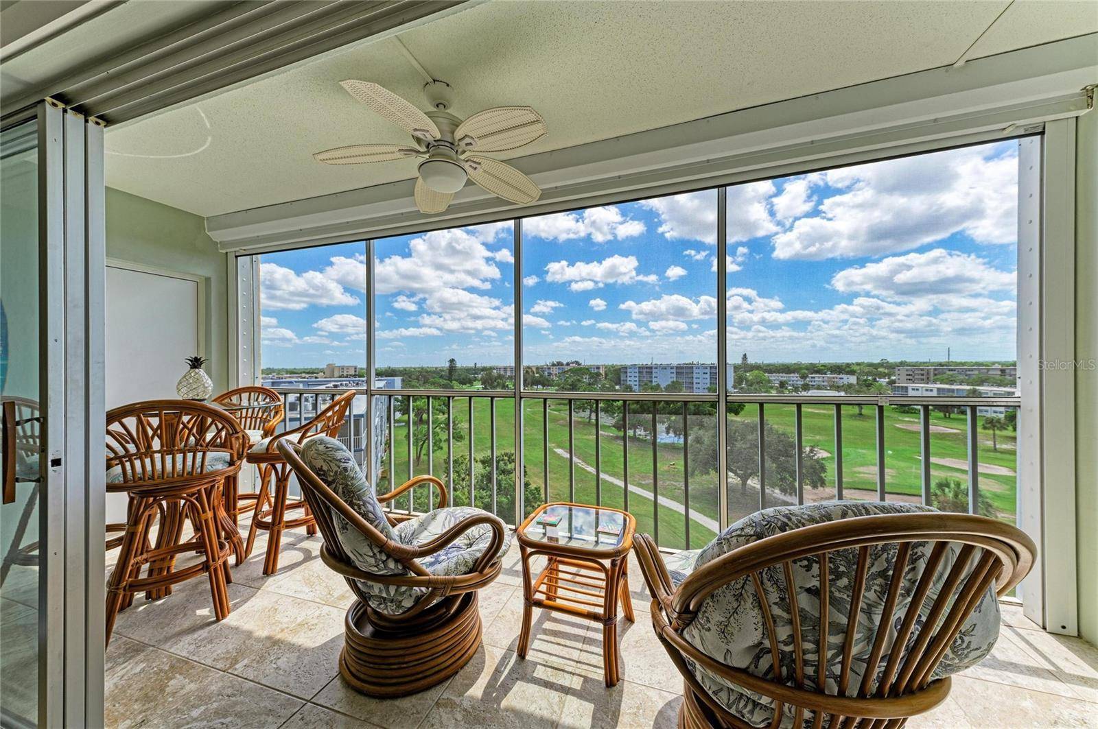 4040 IRONWOOD CIR #702F, Bradenton, FL 34209