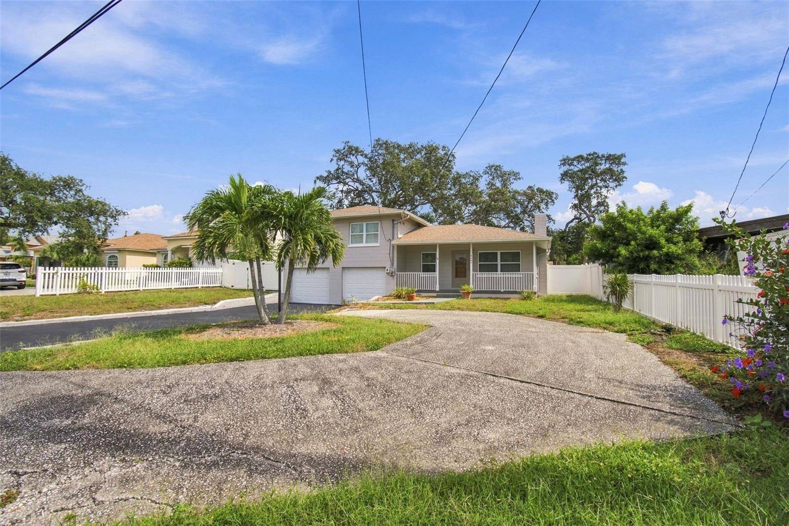 5441 113TH ST, Seminole, FL 33772