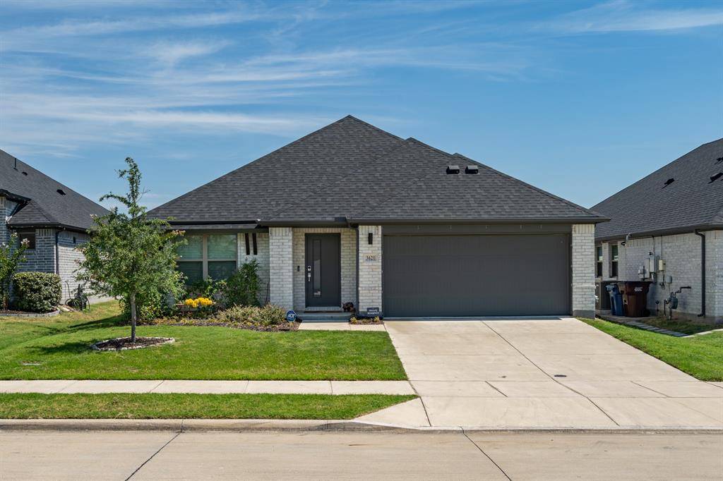 3621 Ray Roberts Drive, Farmersville, TX 75442