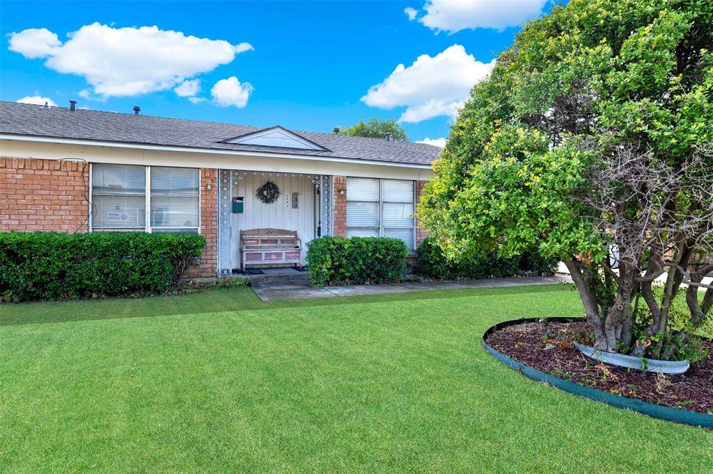 306 Hilltop Avenue #A, Richardson, TX 75081