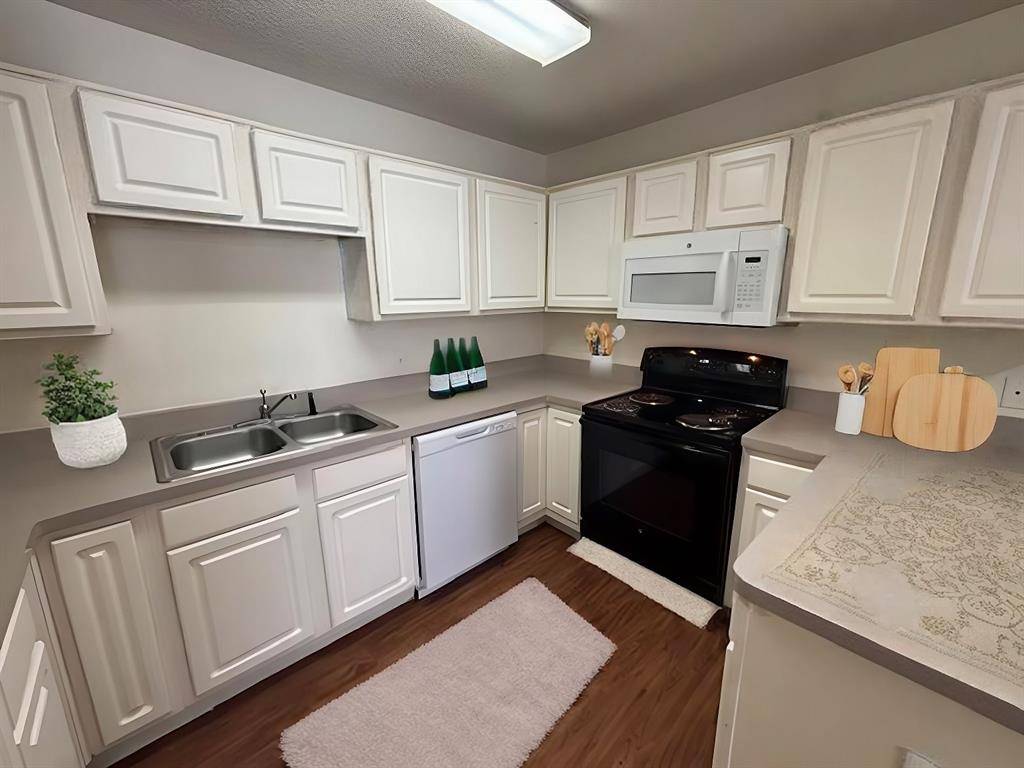 5728 Northfield Drive, Fort Worth, TX 76179