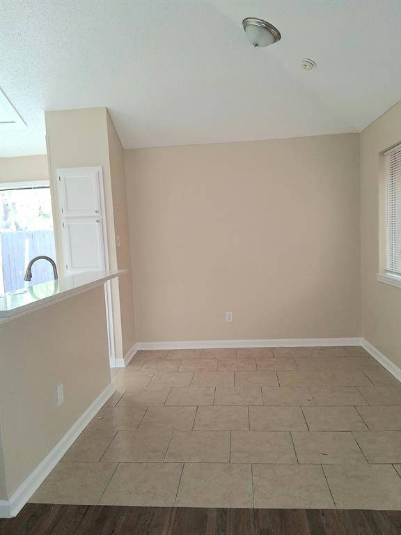 3208 Poplar Springs Lane, Dallas, TX 75227