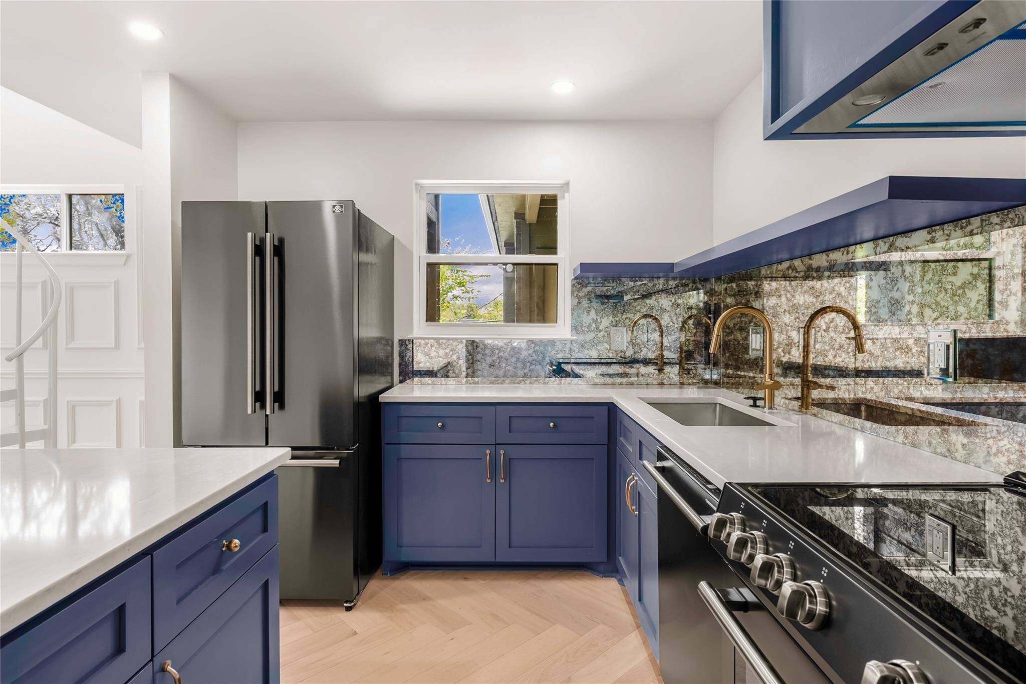 1711 ENFIELD RD #203, Austin, TX 78703