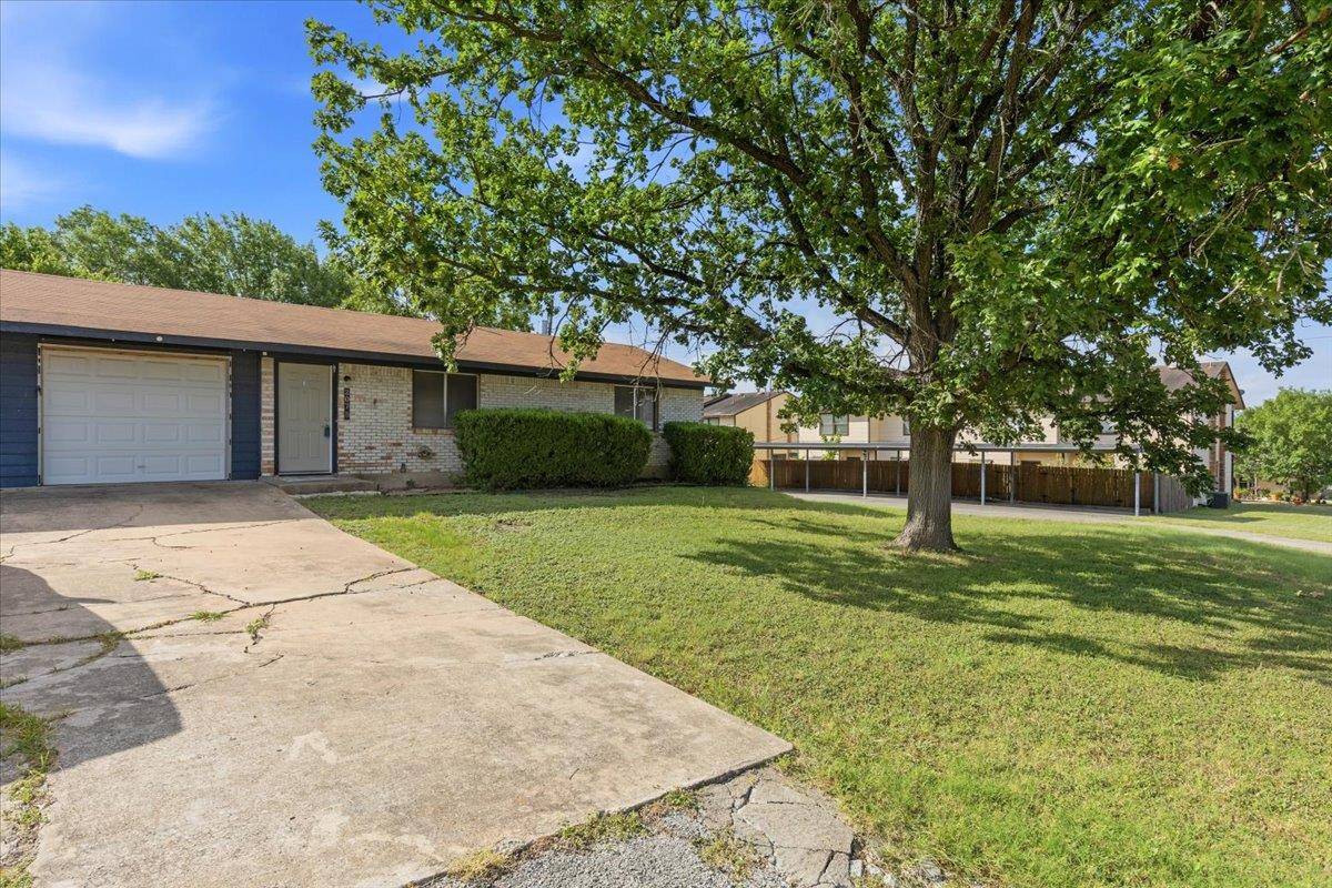 207 W Noton ST #B, Pflugerville, TX 78660