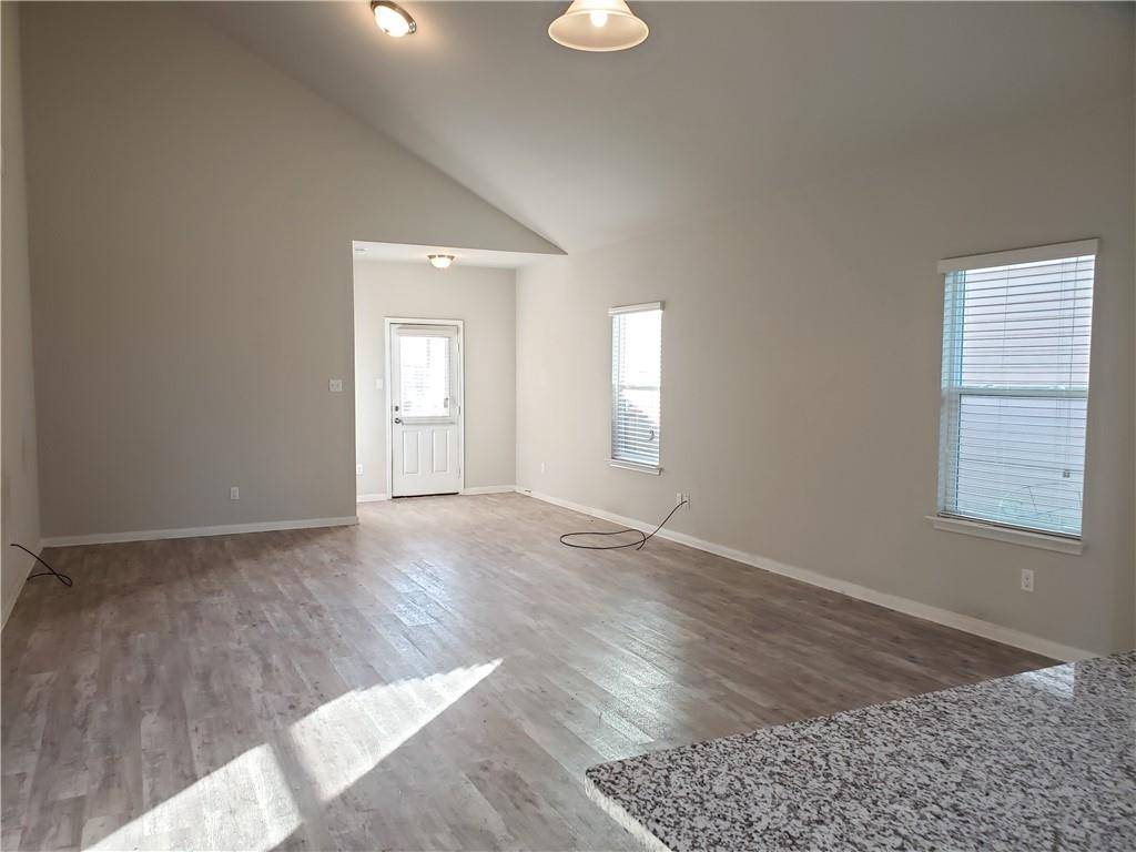 613 Donegal LN, Georgetown, TX 78626