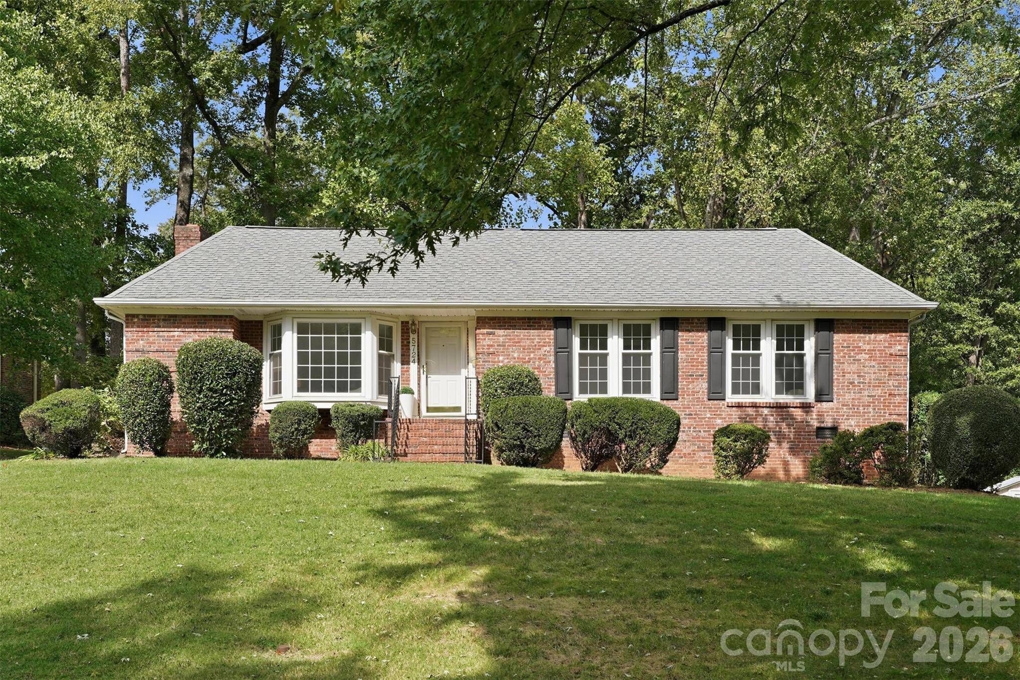 5724 Telfair RD, Charlotte, NC 28210