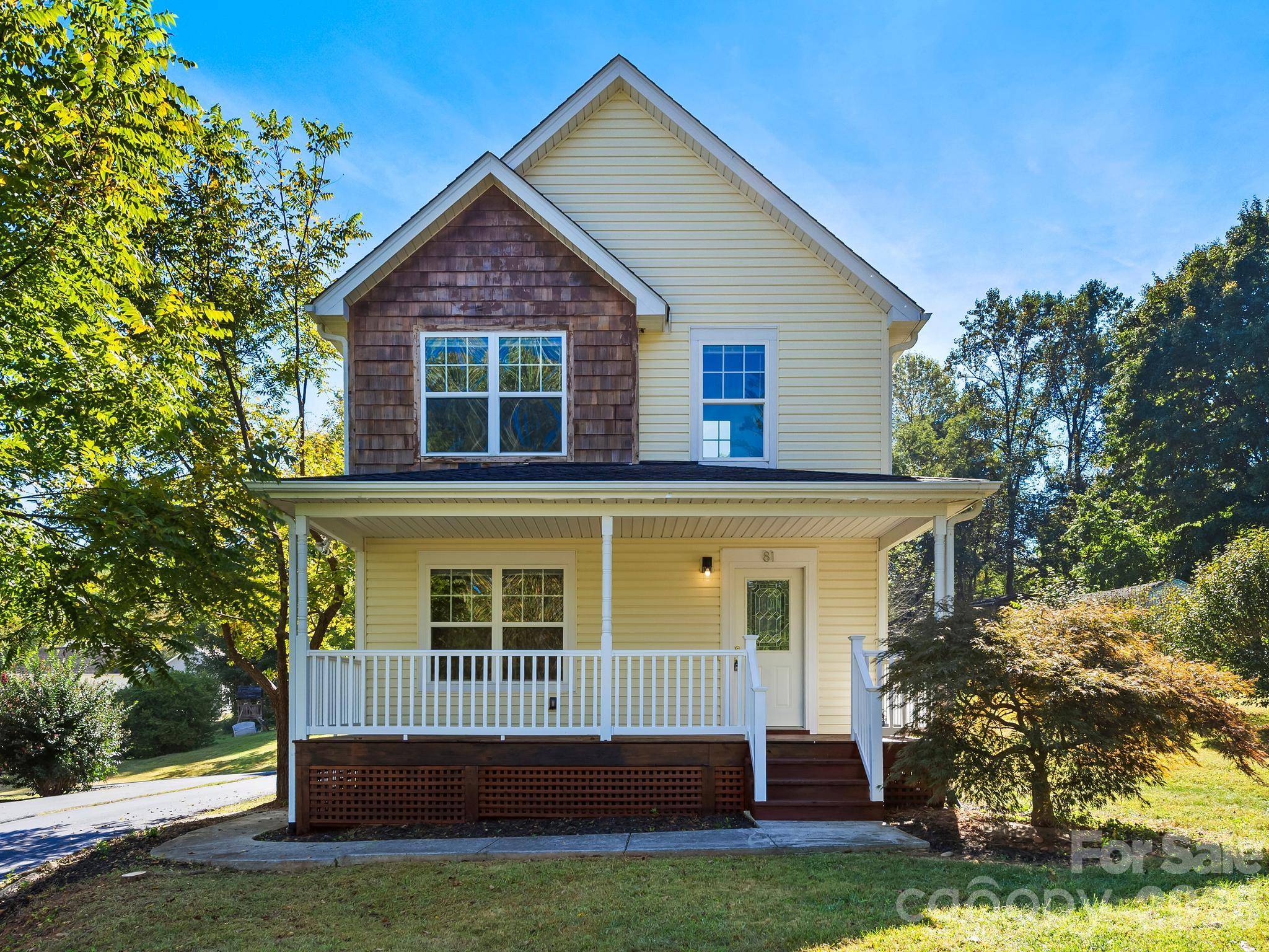 81 Crayton RD, Asheville, NC 28803