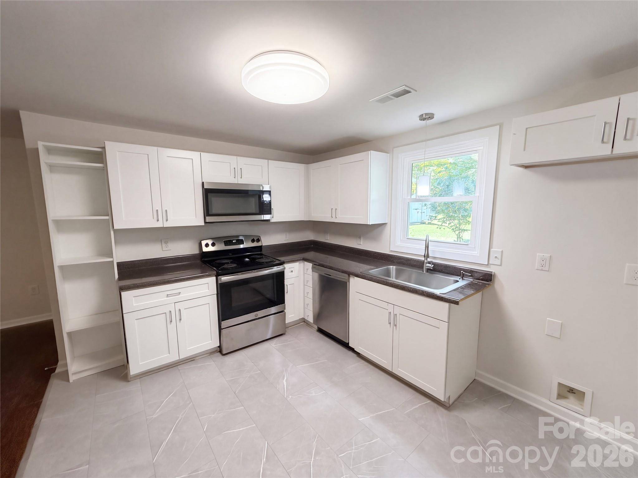 232 River ST, Mount Holly, NC 28120