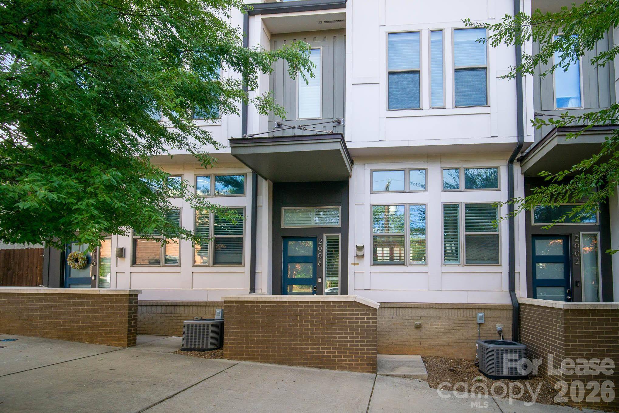 2006 Hawkins ST, Charlotte, NC 28203