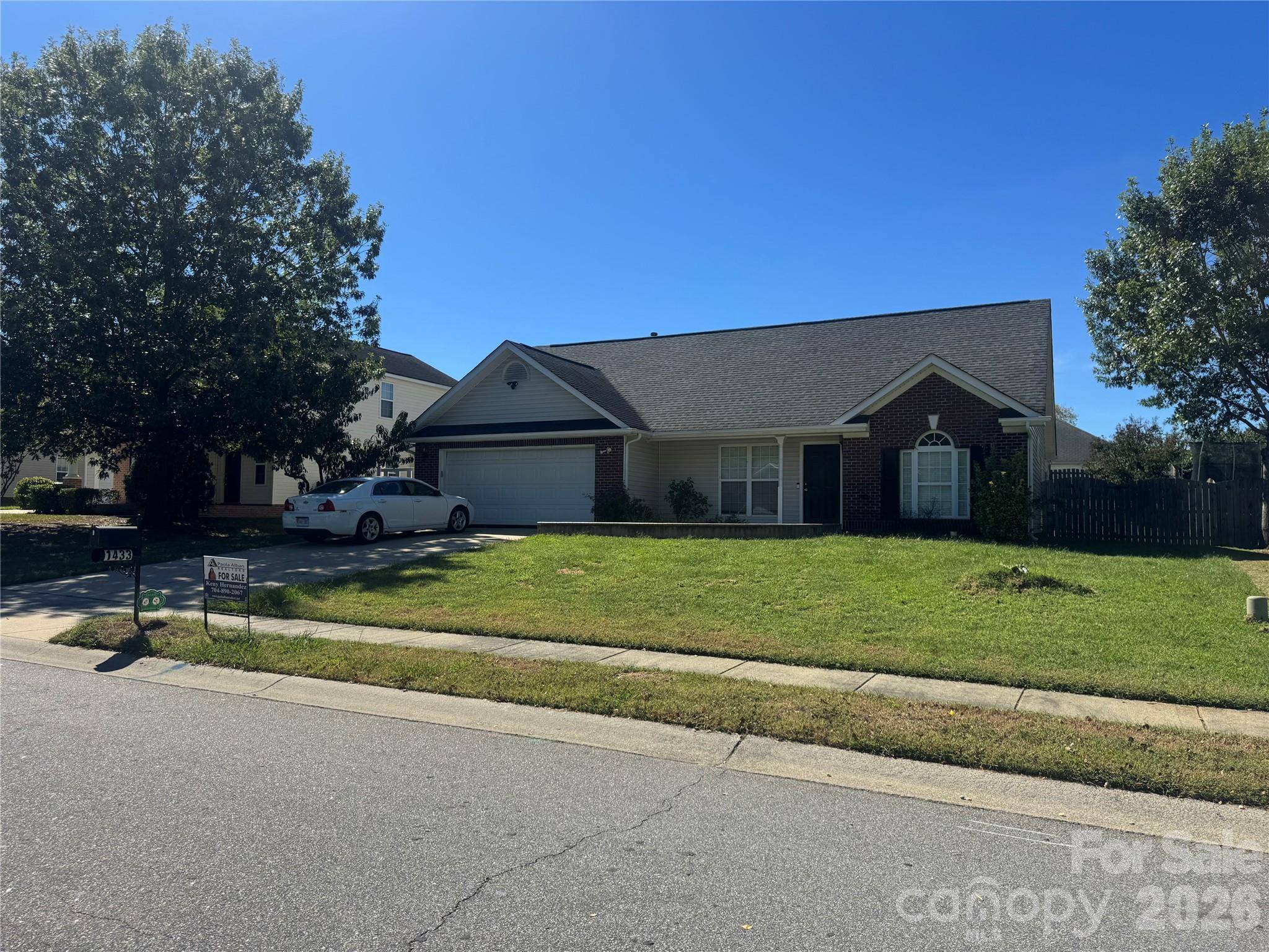1433 Winthrop LN, Monroe, NC 28110